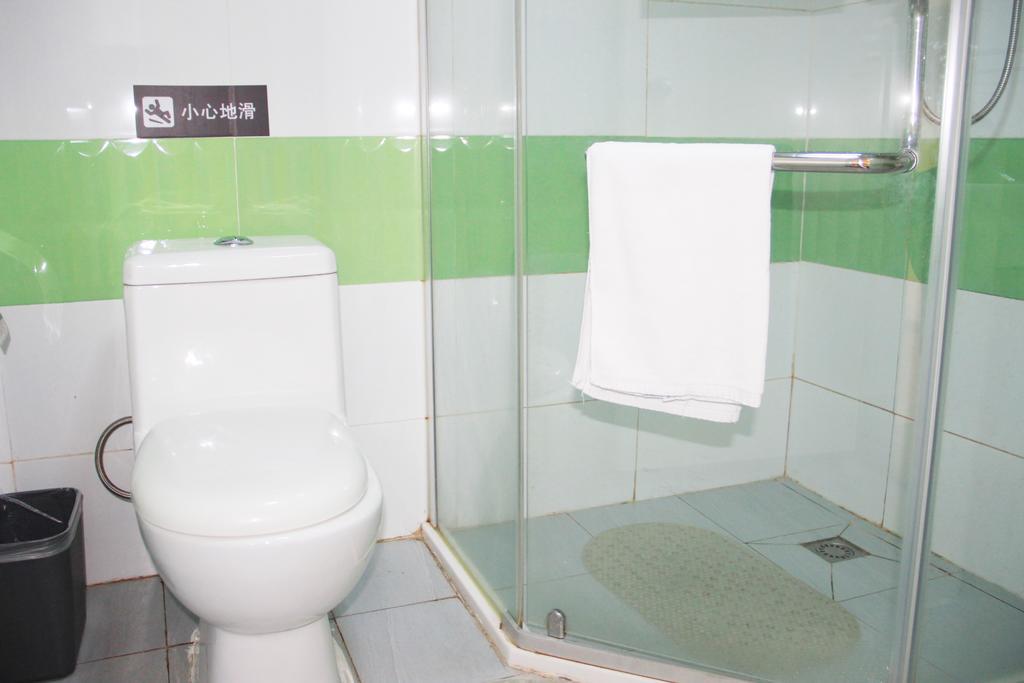 7Days Inn Guangzhou Gangding Longkou XI Road Гуанчжоу Экстерьер фото